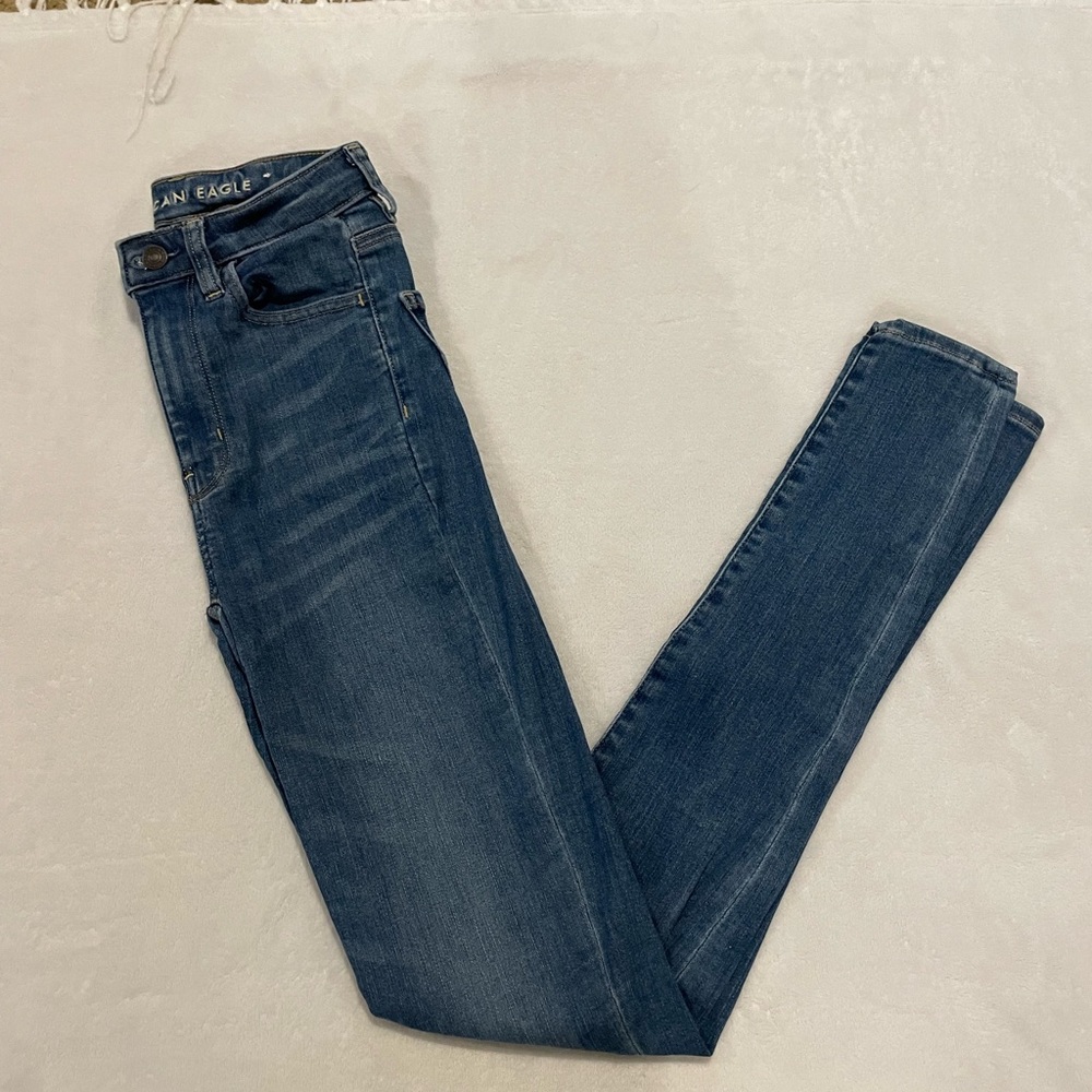 American Eagle Lightwash Jeans